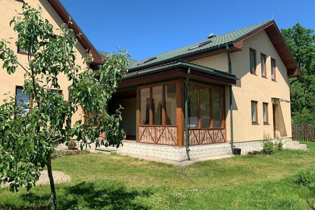 Vaivari Retreat Jūrkalne Exteriör bild